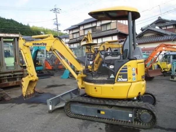 Excavadora original Komatsu de 3 toneladas com cabine fechada