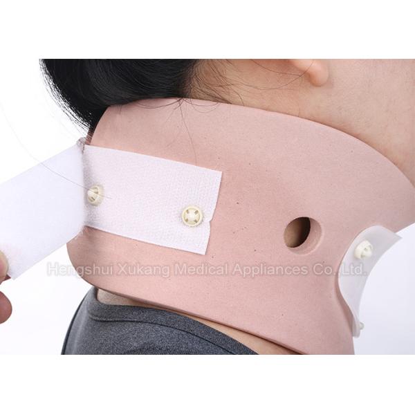 Small Volume Cervical Collar Neck Brace Easy To Wear Throat Opening For Tracheotomy