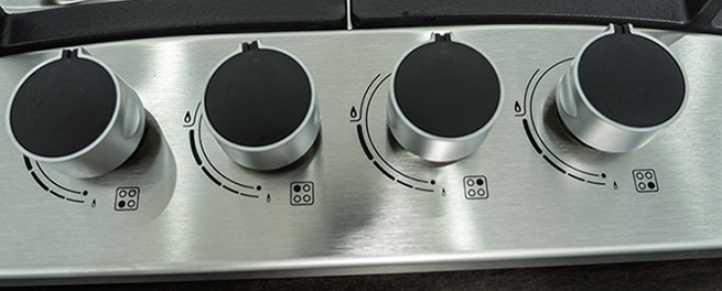 Industrial 4 Burner Gas Cooktop Equipped with Flame Failure Protection and Heat Resistant Components for Safe and Cooking