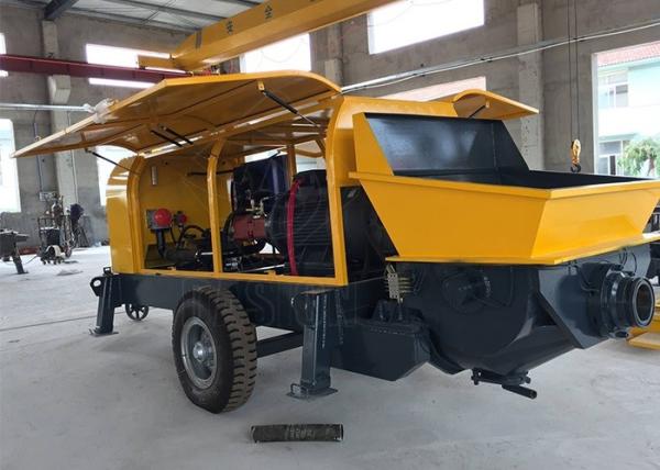 Electric Engine Trailer Concrete Pump , Hydraulic Stationary Mini Concrete Pump Machine