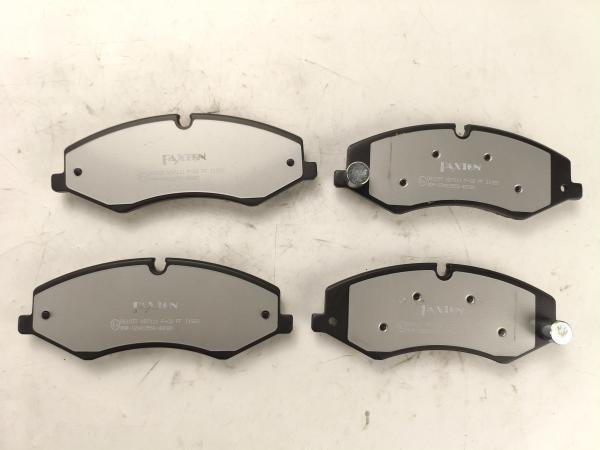 LR051626 LR065492 SFP500020 LR016962 LR021316 LR079910-1 Front / Rear Brake Pad For Land Rover Discovery 3/4/5, Sport 3.0T