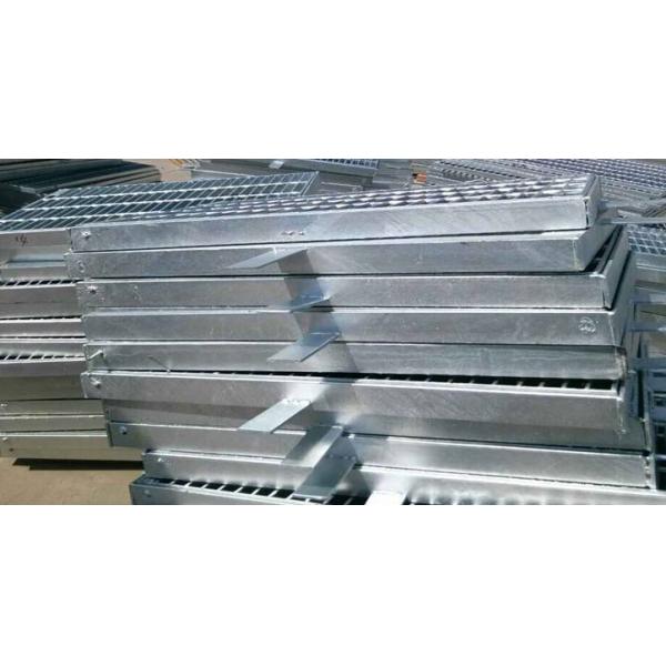 G303/30/100 гальванизировало стальной пол металла скрежещет решетку для стока