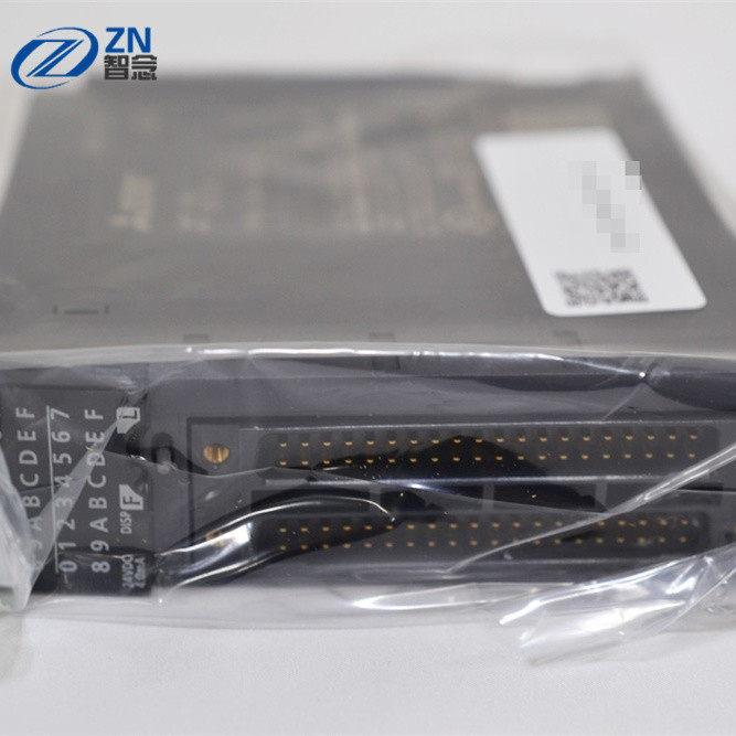 Регулятор логики модуля цифрового данного DC RY42NT2P Мицубиси Programmable