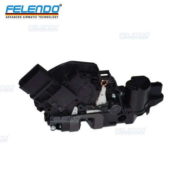 Automotive Front Right Door Latch LR013800 for Land Rover Sport