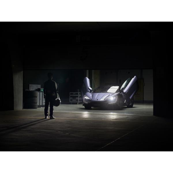 Byd Yangwang U9 2024 Стандартный роскошный Awd Четырехмоторный спортивный автомобиль Чистый электрический 1306 л.с.