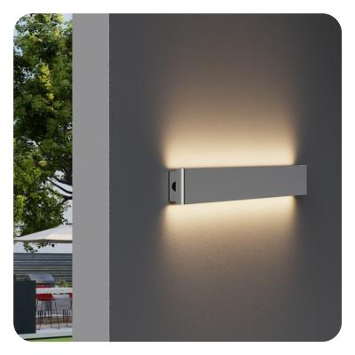 Adjustable CCT LED Linear Wall Light with Aluminum Construction for Wall-Mounted Installation