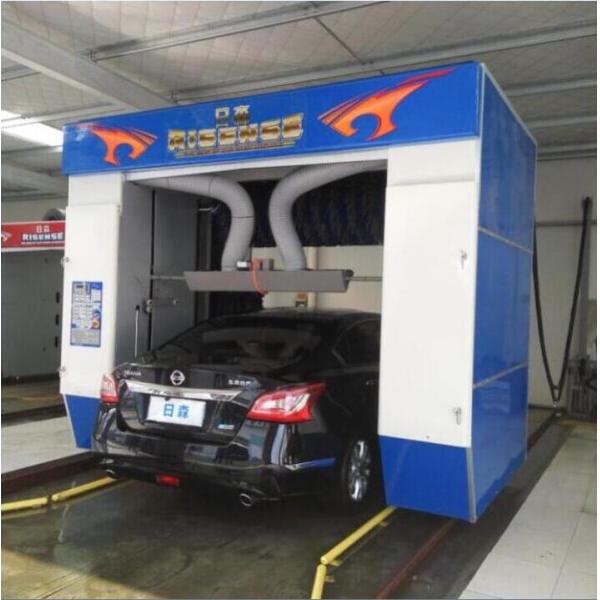 72 л/автомобиль Потребление воды/электрической энергии Перевернутая щетка Автомобильная стиральная машина Cf-370