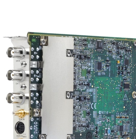 National Instruments PCI-5922 Oscilloscope Device 6MHz Bandwidth 24 Bit Resolution