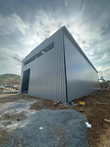 Hot Dip Galvanized Metal Construction Building Q355b Q235b Steel Prefabricated Warehouse