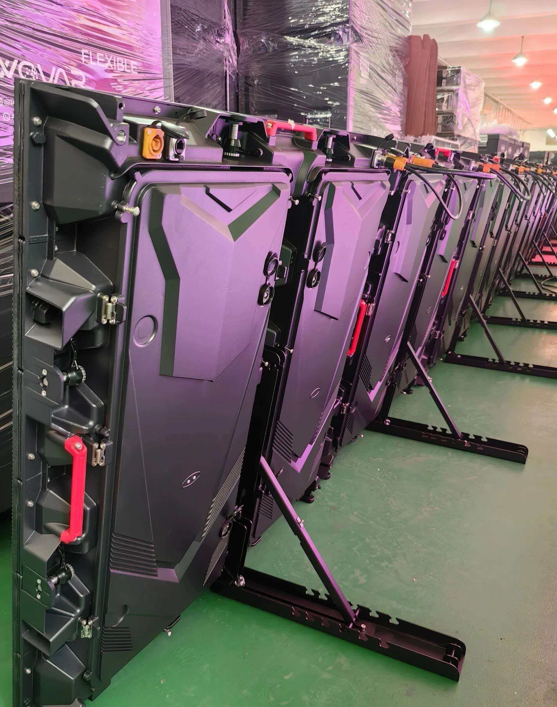 High Definition IP65 LED Stadium Screen Seamless Splicing With No Blind Spots
