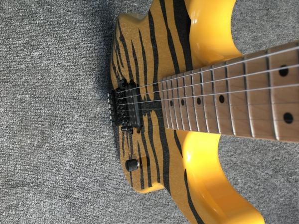 Eddie Van Halen TRIBUTE Electric Guitar