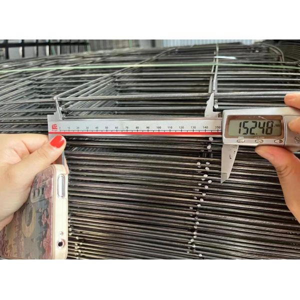 15 * 15 Cm Low Carbon Steel Construction Use Welded Wire Mesh Panel for Canada Market
