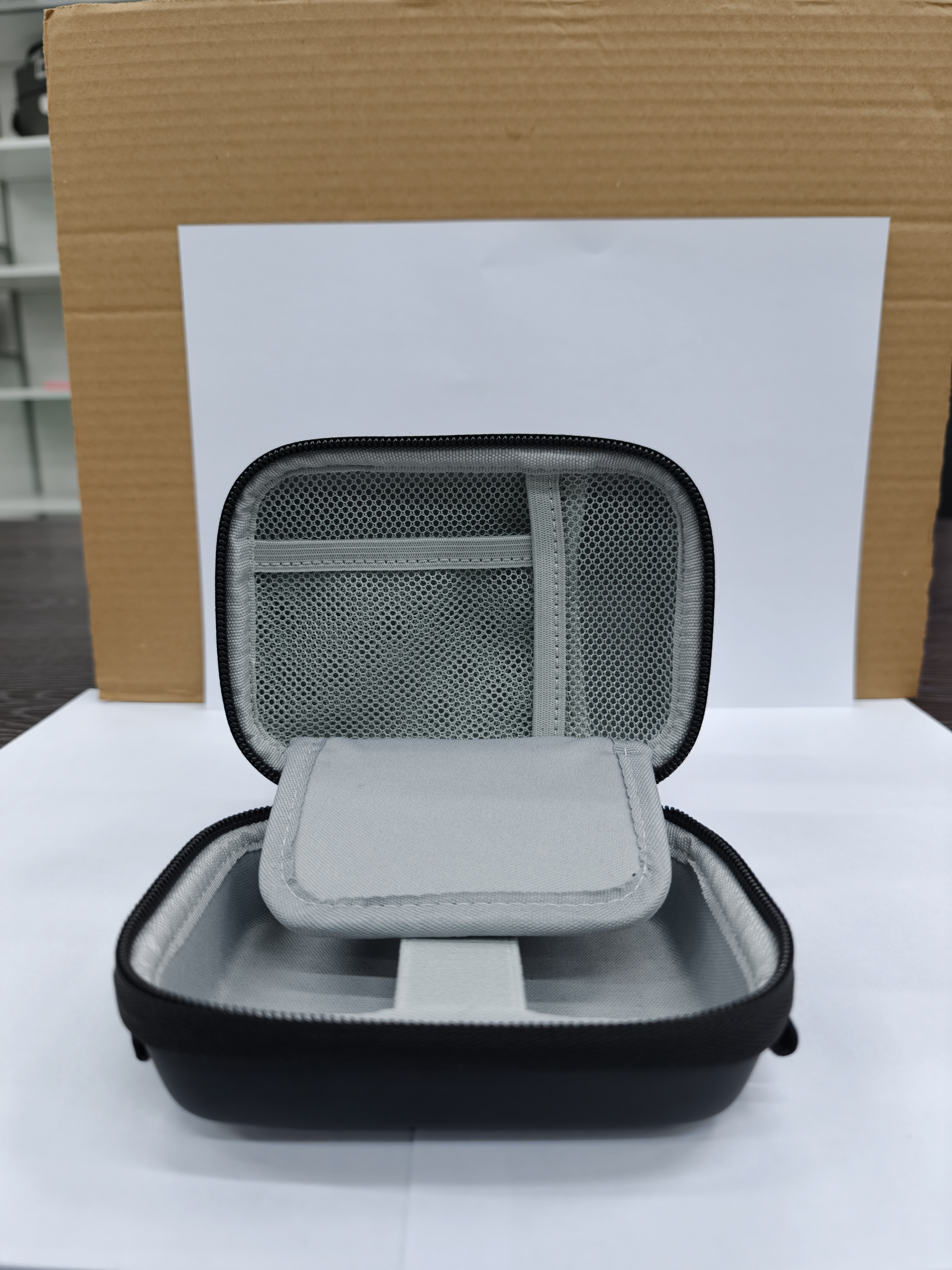 Waterproof Small Headphone Earbud Carrying Storage Pouch Black Eva Mini Earphone Charging Case With Zipper Custom