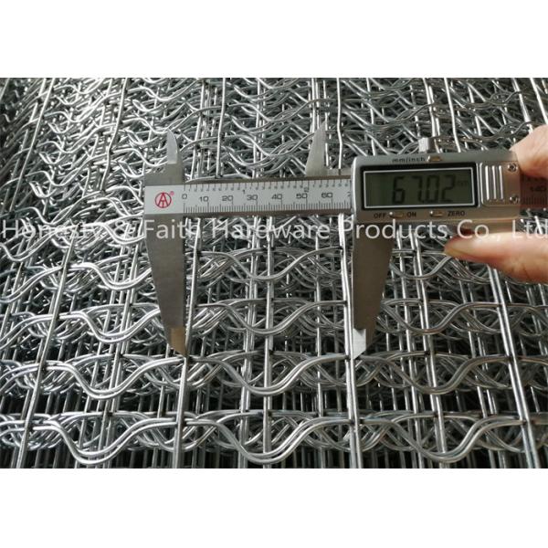 Línea curvada refuerzo marino flexibilidad soldada con autógena de Mesh Rolls 190.5m m del alambre alta