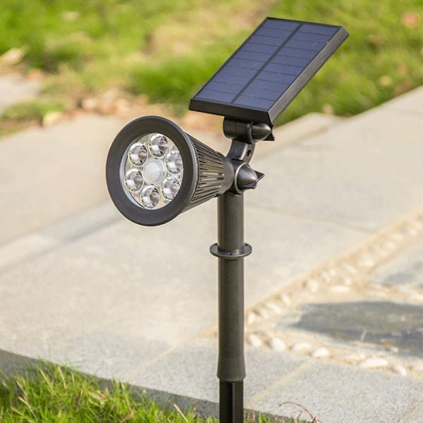 Remote Control IP44 Outdoor Solar Spotlight 180 Degree Adjustable