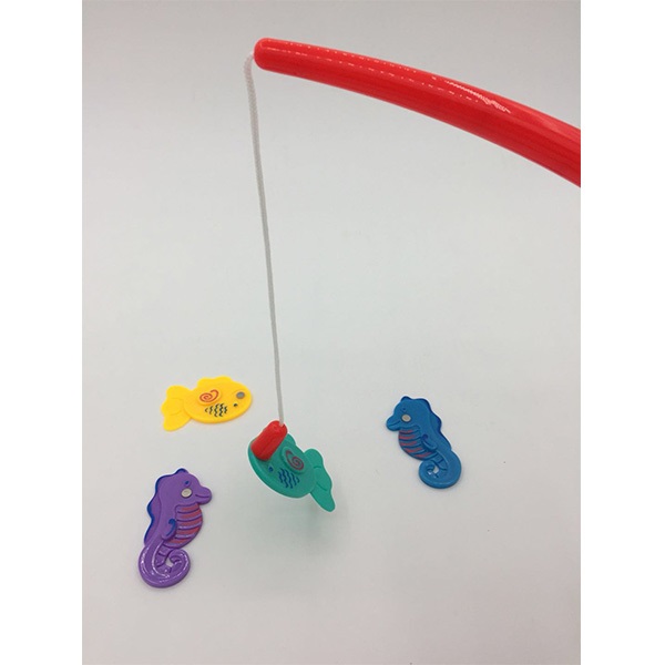 Kids Magnetic Fishing Game Set With Adorable Sea Horses And Fishing Rod