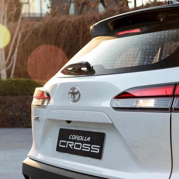 2023 Toyota Corolla Cross 2.0L CVT Hybrid Gasoline Car with Mileage 75001-100000 Miles
