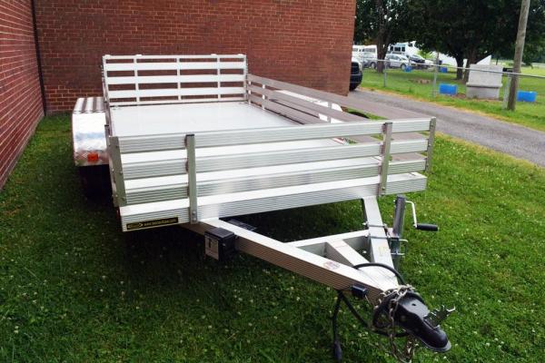 Hot Rolled Steel 6x4 Aluminum Box Trailer , Small Aluminum Utility Trailer