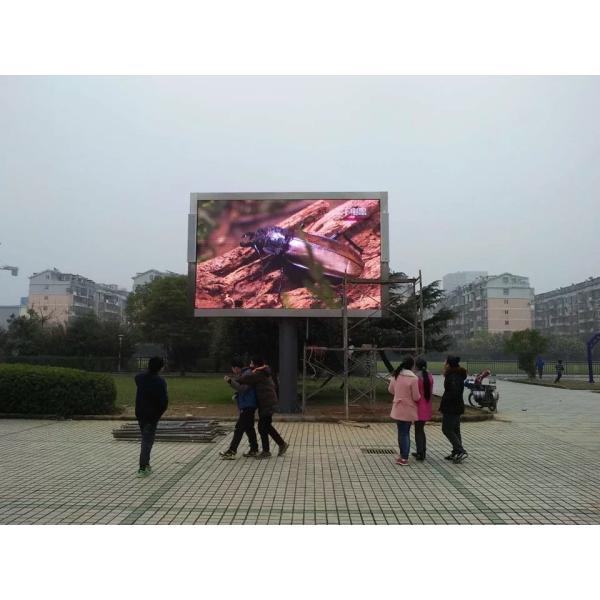 IP65 Waterproof P8 Full Color Outdoor Advertising LED Display SMD3535 AC100-240V