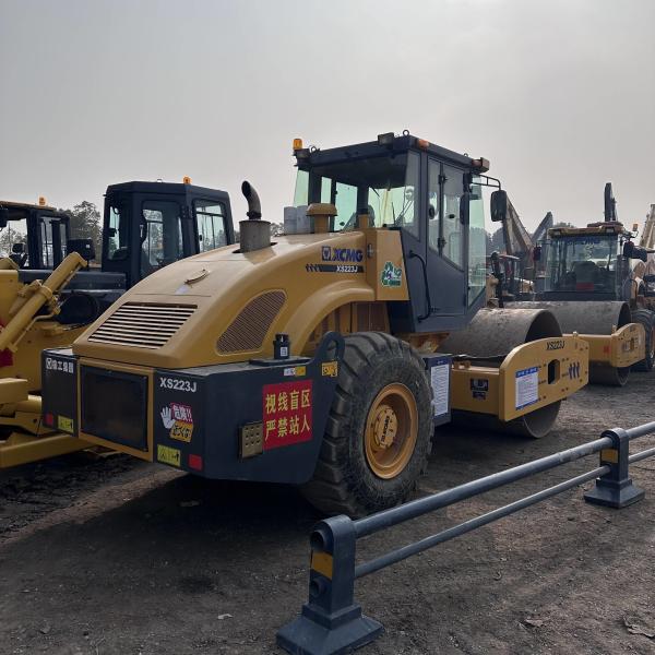 Refurbished XCMG Vibratory Roller XS263J Road Construction Equipment 26T