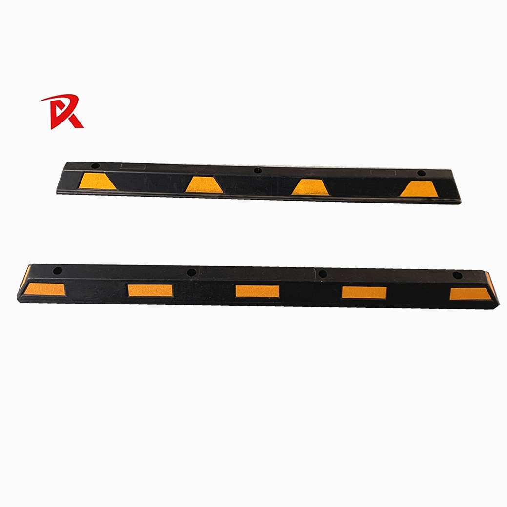 Rubber Wheel Stopper for Driveway and Truck Parking Speed Bump