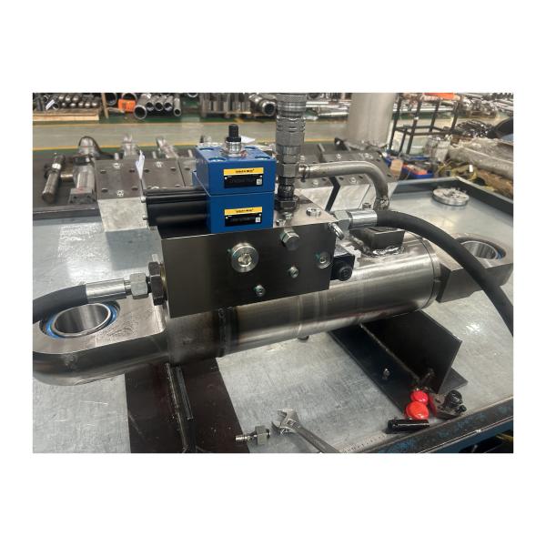Vérin hydraulique en acier inoxydable 25MPa course 2500mm
