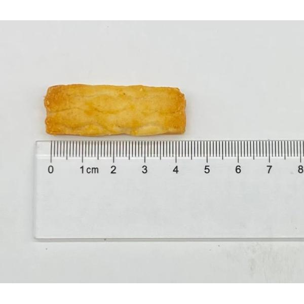 O petisco da grão dos sabores do queijo salgou biscoitos do arroz de Tailândia do alimento natural