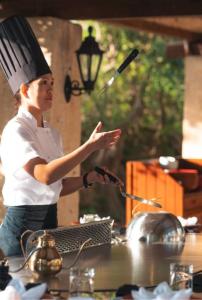 Mesa elétrica oval para churrasqueira Teppanyaki para hotel Kempinski ao ar