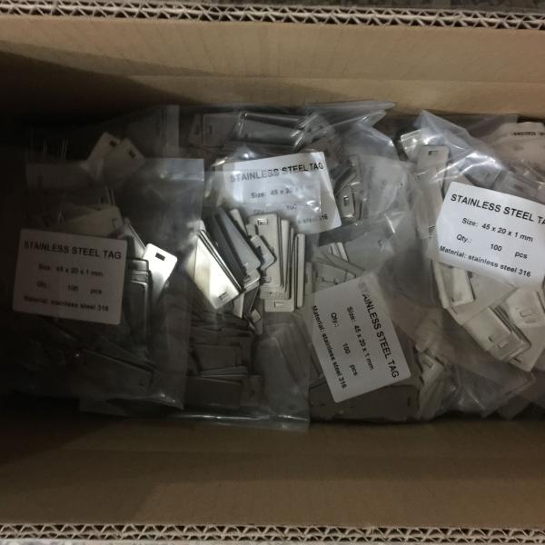 Custom Engraved Stainless Steel Cable Tags For Marking Objects Chemical Resistant