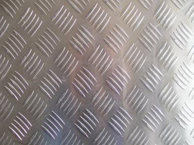 Embossed 6mm Aluminium Sheet , Pattern Aluminium Tread Plate For Bus Floor