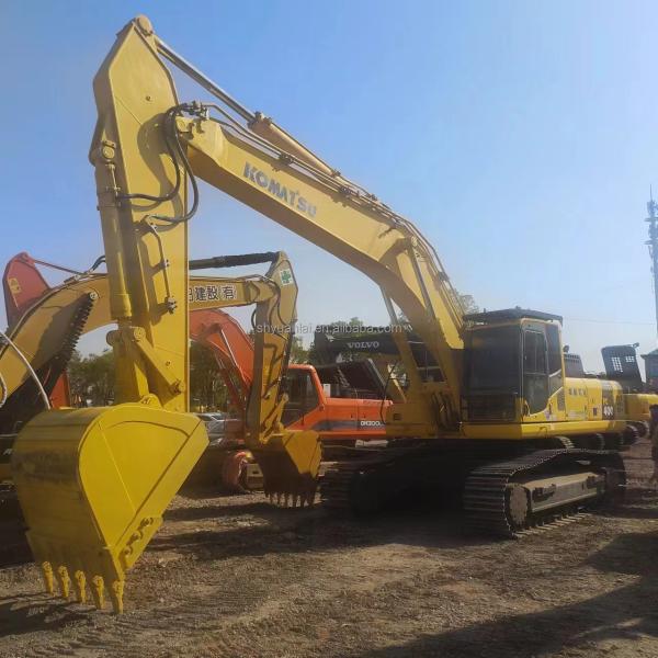 Valve hydraulique d'origine utilisée dans une excavatrice Komatsu PC 400 d'une masse de fonctionnement de 42100 kg