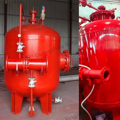 Système d'extincteur à mousse avec réservoir d'acier au carbone atmosphérique de 300 à 3000 litres