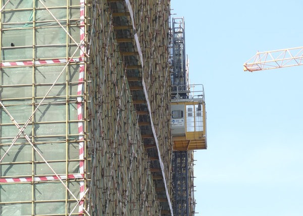 Интегрированный одиночный подъем строительной площадки шестерни шкафа клетки