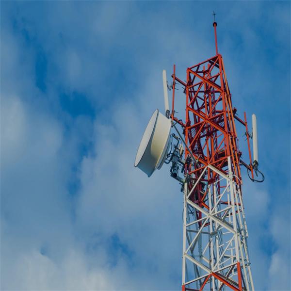 無線5Gアンテナタワー 4脚角鋼鉄自立格子塔