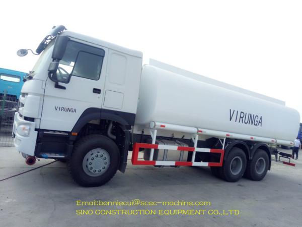 Custom Liquid Tanker Truck 18000 Liters Oil Tanker Vehicle Sinotruk HOWO 6x4