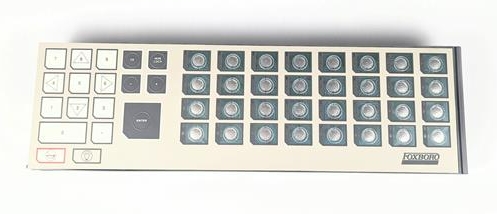 Foxboro P0903CW Комбинация 32 LED / переключателя пары 16 секций цифровой клавиатуры и один NUM LOCK LED