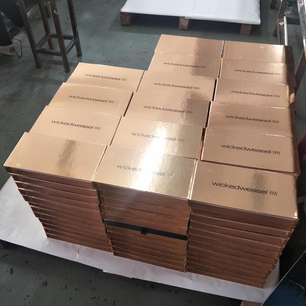 Cardboard Magnetic Book Shaped Box Glossy Gold Paper Hair Extension Packaging