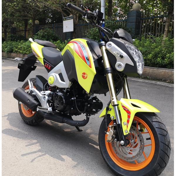 125cc Street Road Motorcycle Green Double Clutch Petro Engine For Racing