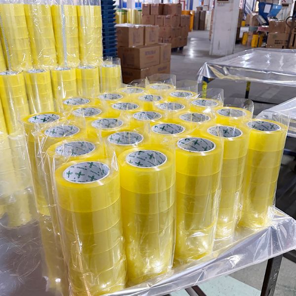 BOPP Yellowish Yellow Packing Packaging Adhesive Waterproof Sealing Tape For Packing