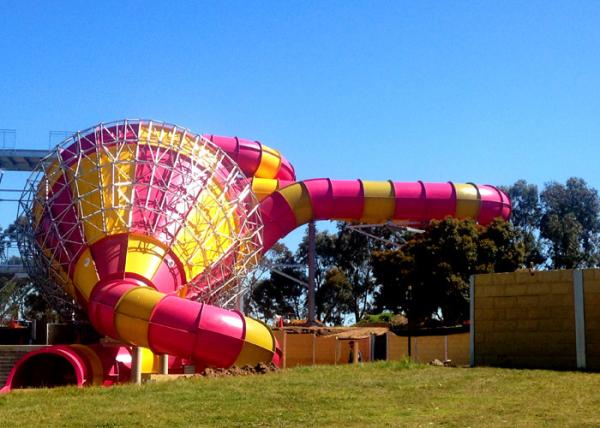 Big Commercial Pool Water Slides / Funnel Water Slide Customized Size