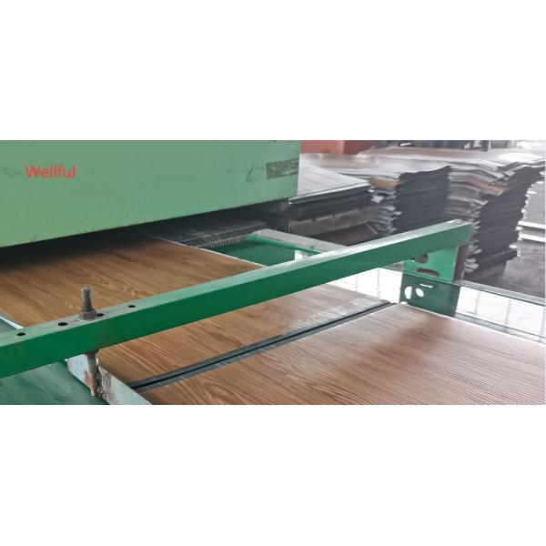 Water Proof 1.5mm PVC Tile Flooring Dry Back with 0.07mm Wear Layer