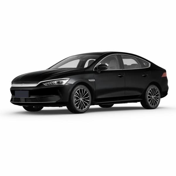 Revolucione a sua experiência de condução com Byd Qin Plus EV 2023 Um sedã de 4 portas e 5 lugares