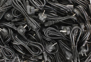 Black Injection Molded Plastic Plug Wire Material PVC