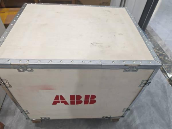 PSTX470-600-70 1SFA898116R7000 ABB Softstarter 50Hz 60Hz 470A 208 600VAC y también puede ser utilizado para el procesamiento de energía.
