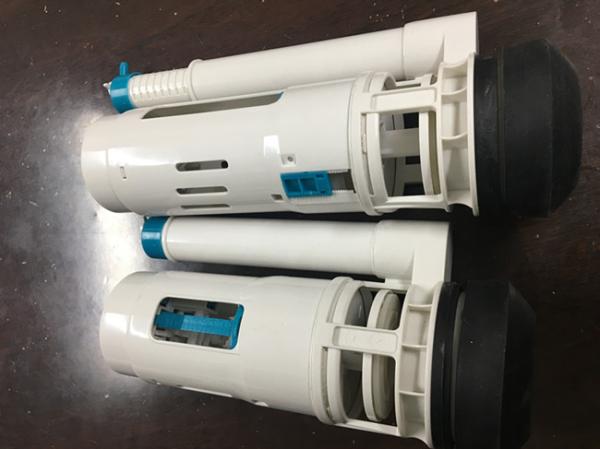 Auxiliary Flushing Toilet Inlet Valve / Toilet Cistern Dual Flush Valve Wall Drainage
