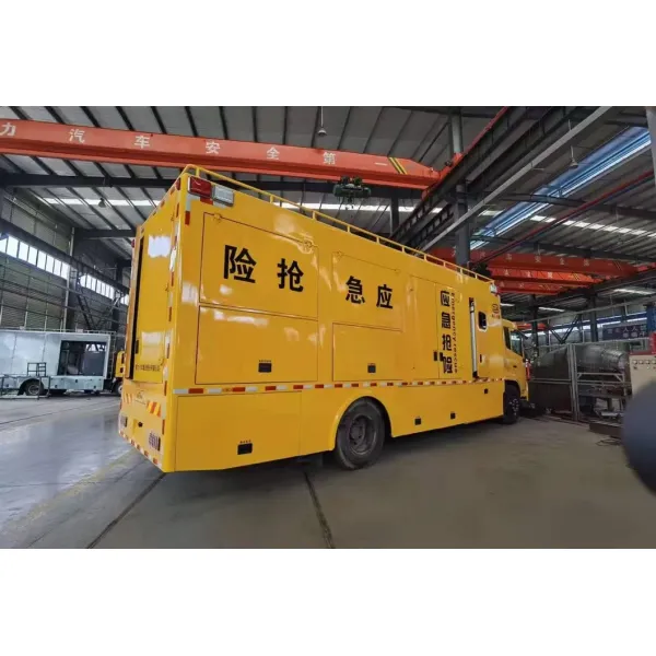 Dongfeng 4X4 Emergency Rescue Truck with Generator and Pump
