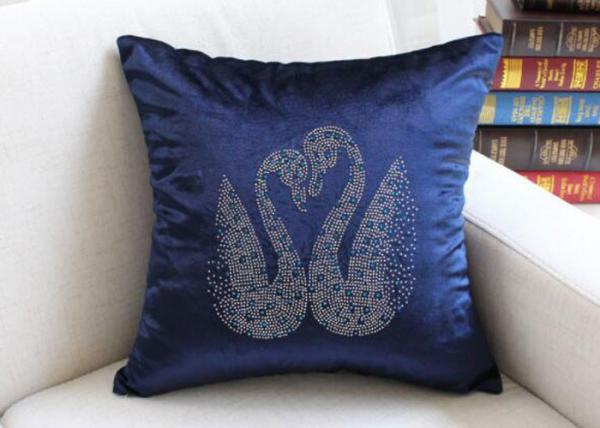 Swan Pattern Cushion Cover Luxury European Diamond Technology Car Seat Chair Pillow Cover Velvet Soft Pillowcase