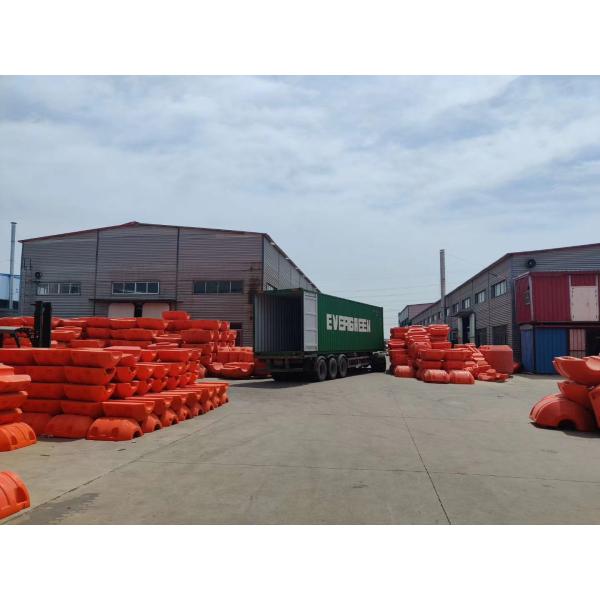 HDPE Pipe Floater With Good Flexibility Hot Galvanized Steel Bolts And Nuts