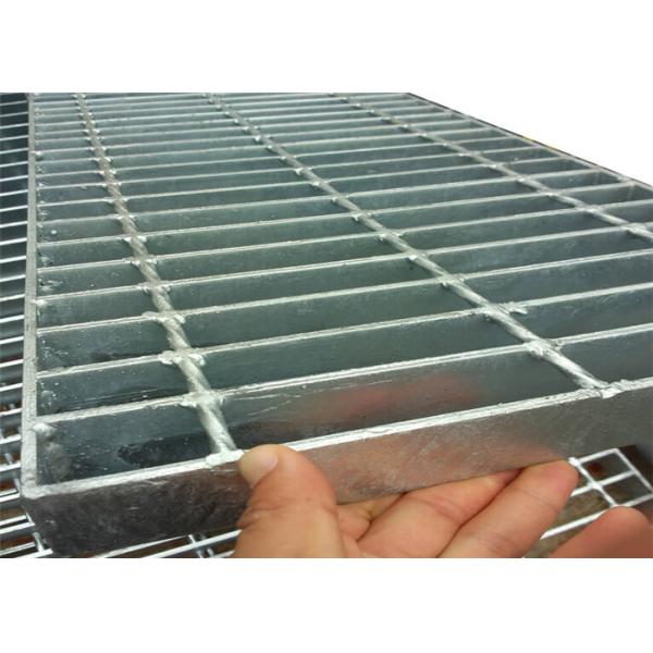 2-8mm Galvanized Welded Steel Walkway Grating For Drain Cover Flat Bar ASTM A36