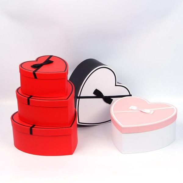 Wedding Cardboard Heart Shaped Gift Boxes With Lids For Chocolates Cookies Candies